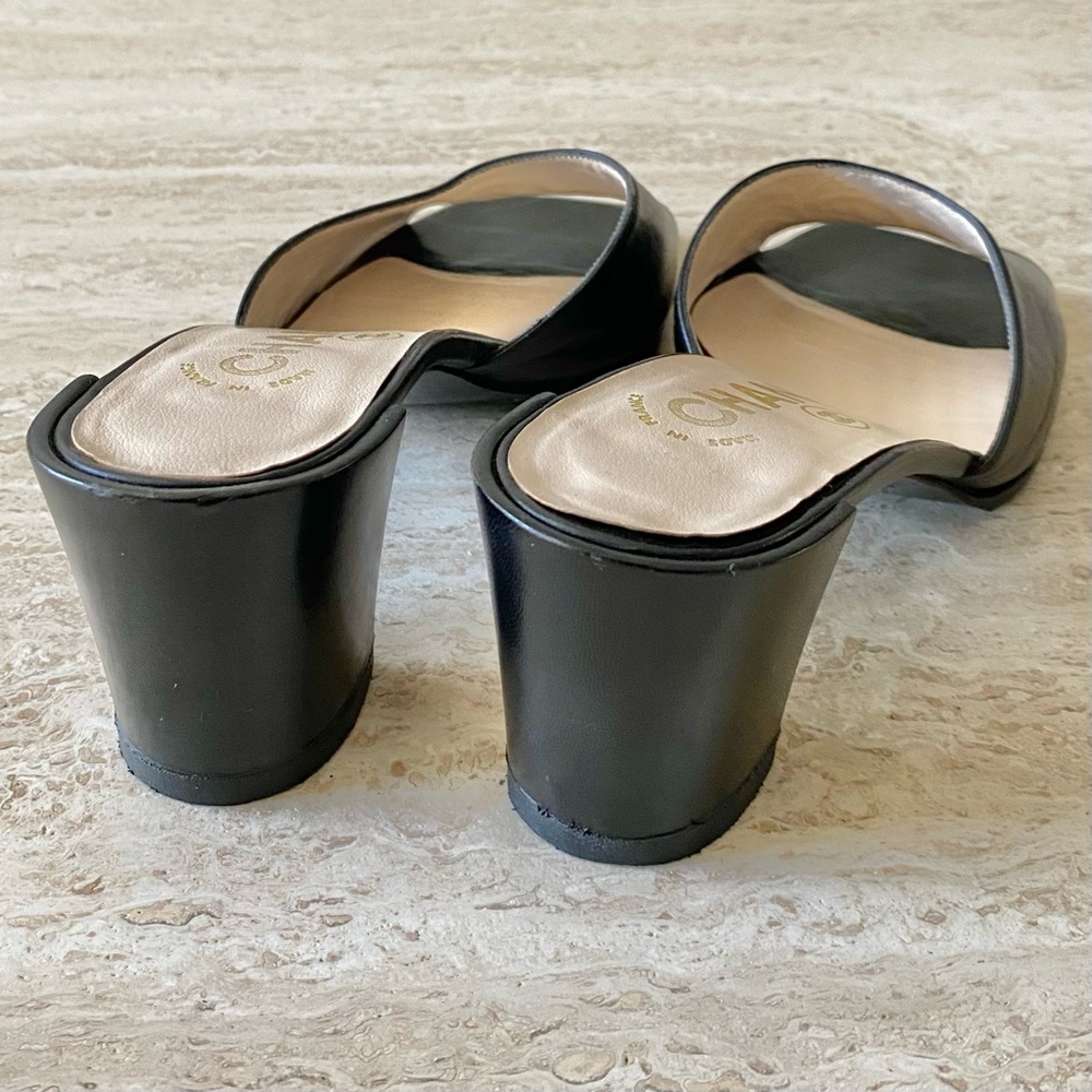 Vintage Chanel CC Mule Block Heel Sandals - Picture 5 of 7